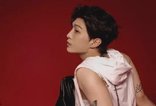 当红男星恋情爆料视频,甜蜜瞬间引网友热议  第1张